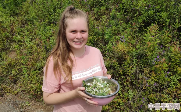 摘花俄罗斯处第一次,初尝禁果惊喜连连,青涩少女羞涩绽放 摘花俄罗斯处第一次,初尝禁果惊喜连连,青涩少女羞涩绽放