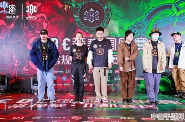 原神裸妆跳舞大挑战：谁是提瓦特最美舞者？璃月港夜色中的绝美身姿