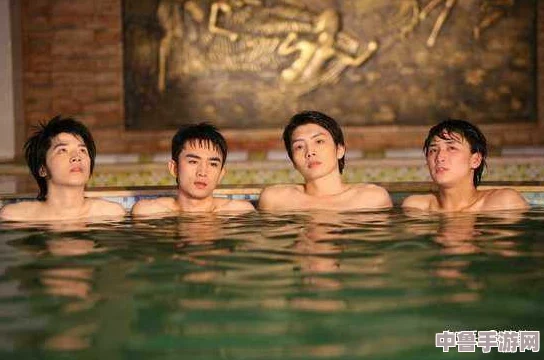 中国小伙20岁搓澡Gay3:浴室里的青春迷雾,谁是真爱谁是过客? 中国小伙20岁搓澡Gay3:浴室里的青春迷雾,谁是真爱谁是过客?