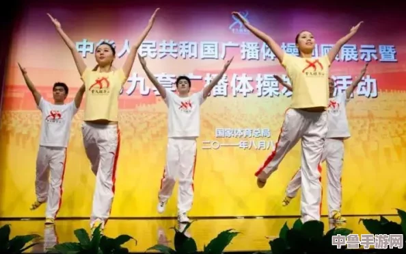 震惊!能看出b逄的广场舞超清,竟引发全民健身热潮,专家：这才是真正的养生之道
