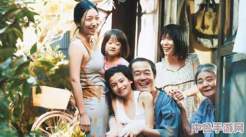 日本亲与子乱偷iHD：隐秘家庭的惊人真相，揭开禁忌之门背后的社会困境