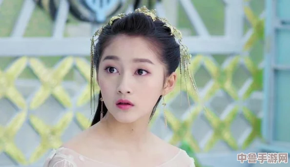 杨幂、AB、关晓彤、郑爽谁能碾压？从用户评论看四位女星的演艺实力与人气对比分析