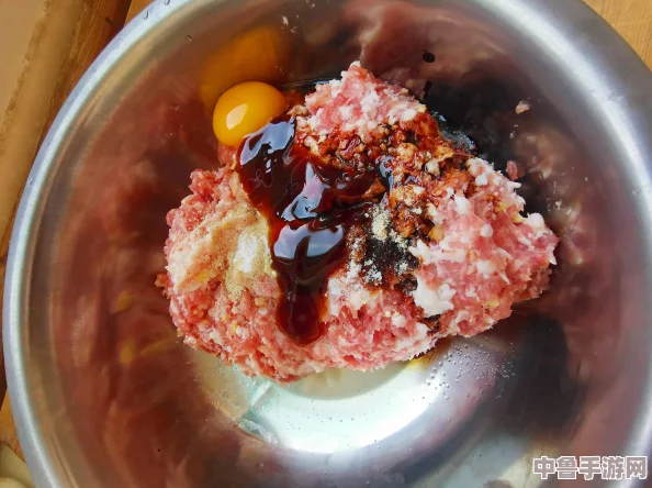 言教授要稳住肉馅小水饺，传授独特技巧，提升家常制作水平，带来舌尖上的美味体验