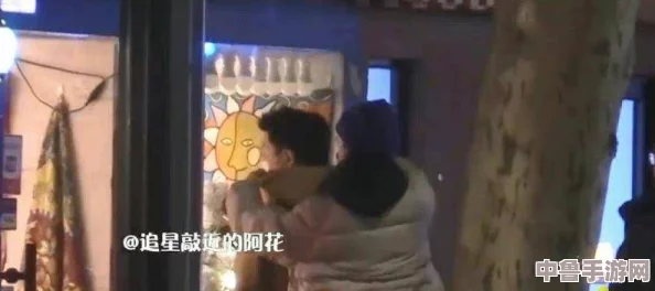 51黑料爆料吃瓜：震惊！网红深夜直播翻车，竟因这个小动作暴露真实身份