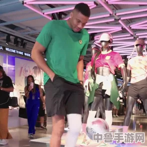 黑土腿法娴熟脚法精湛图片，瞬间捕捉技巧与艺术的完美结合，让你领略动作之美与力量的交融