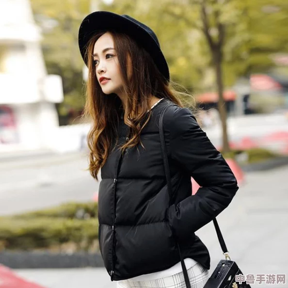《我的世界》中狐狸的趣味驯服技巧与步骤全攻略 《我的世界》中狐狸的趣味驯服技巧与步骤全攻略