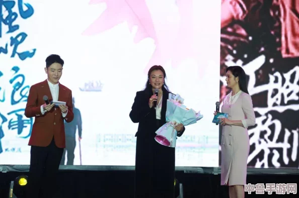 英雄联盟S赛：年度盛宴，荣耀之战主题深度解析！